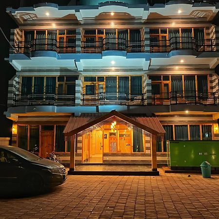 Hotel Mid Orchard Kasol L River Side -Pure Veg Hotel 外观 照片