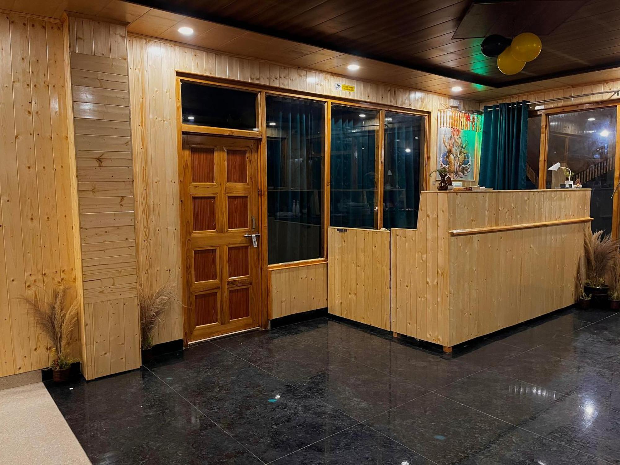 Hotel Mid Orchard Kasol L River Side -Pure Veg Hotel 外观 照片