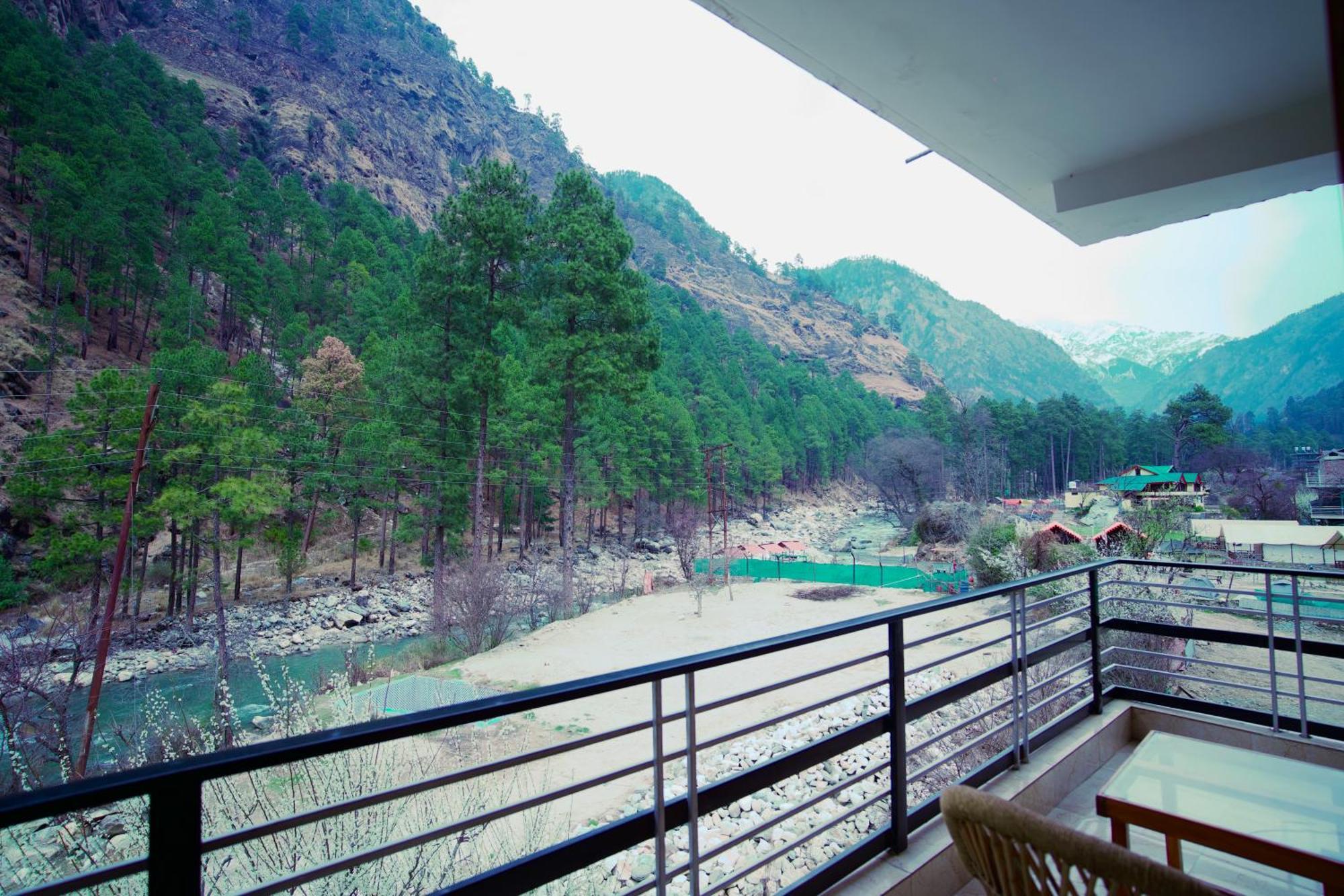 Hotel Mid Orchard Kasol L River Side -Pure Veg Hotel 外观 照片