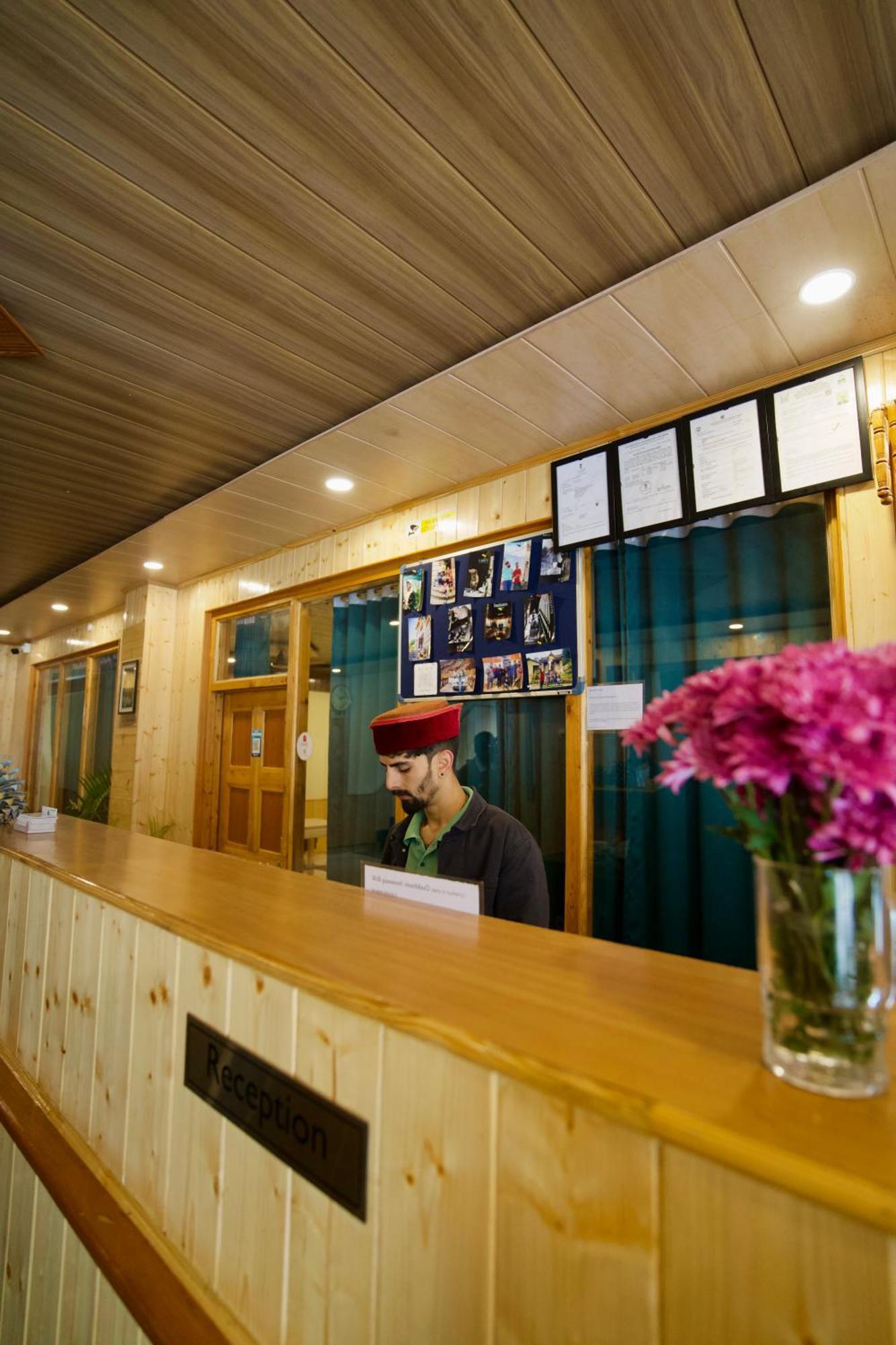Hotel Mid Orchard Kasol L River Side -Pure Veg Hotel 外观 照片